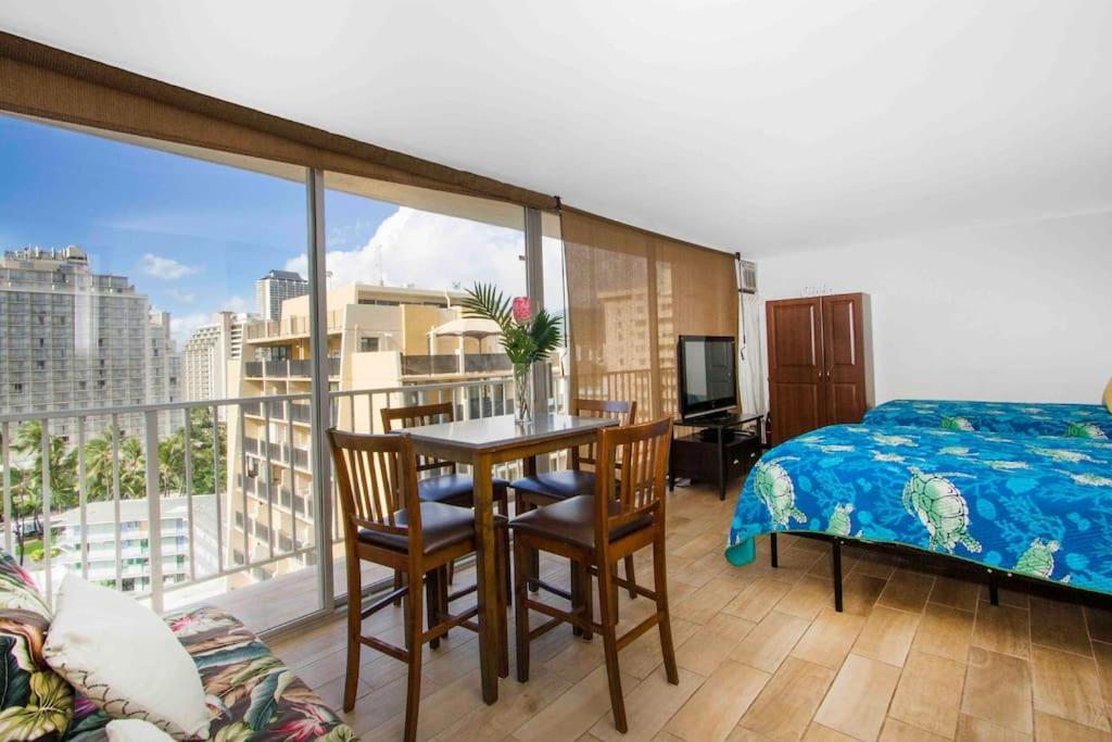 Pacific Monarch Aparthotel Honolulu Kamer foto
